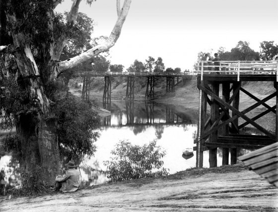 Goulburn River showing Fryers Street Bridge and Jetty - circa 1900